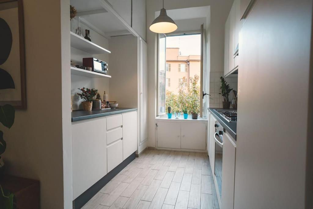 Vaticano/Trastevere Floreal Suite Рим Экстерьер фото